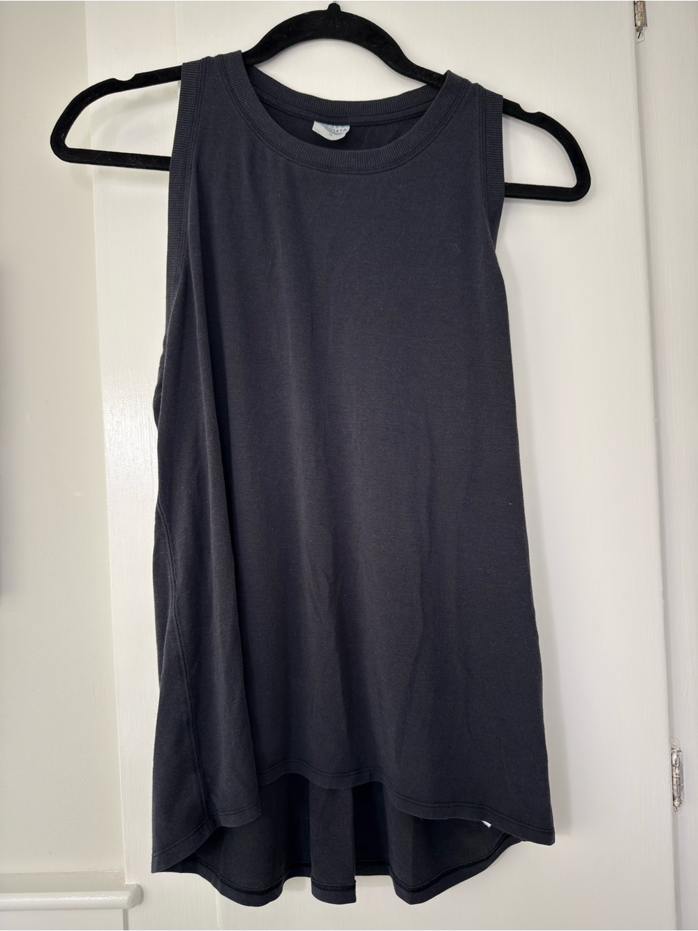 Athleta Black High-Low Sleeveless Tank